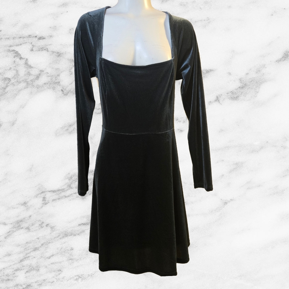 Green Velvet Mini‎ Dress - Size Large